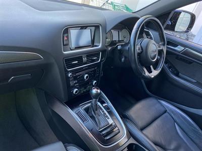 2016 Audi SQ5 - Thumbnail