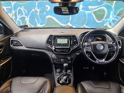 2020 Jeep CHEROKEE - Thumbnail