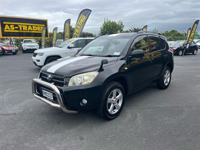 2005 Toyota RAV4 - Thumbnail