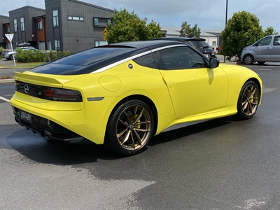 2023 Nissan Z - Thumbnail