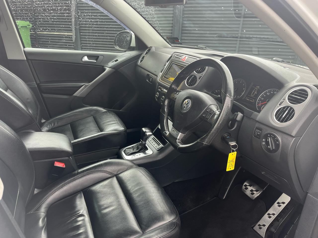 2010 Volkswagen TIGUAN