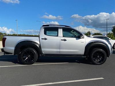 2017 Isuzu D-Max - Thumbnail