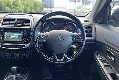 2017 Mitsubishi Asx - Thumbnail