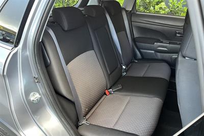 2017 Mitsubishi Asx - Thumbnail