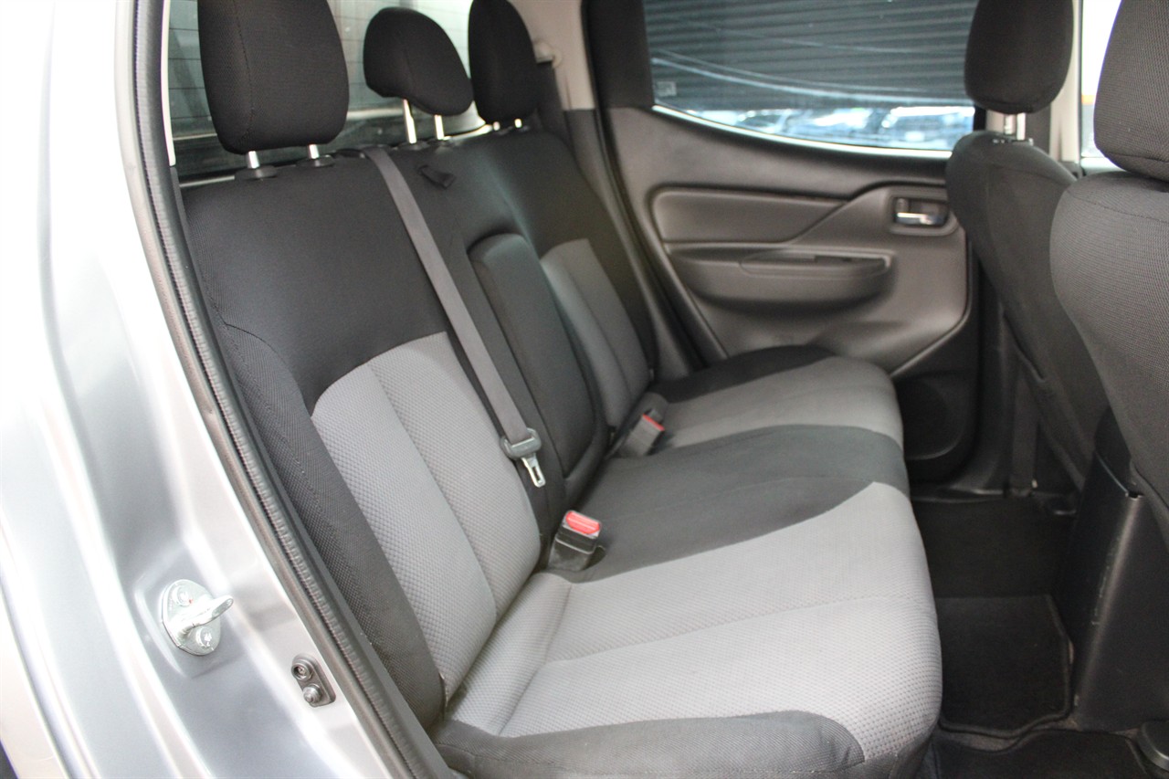 2017 Mitsubishi Triton
