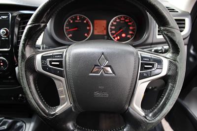 2017 Mitsubishi Triton - Thumbnail