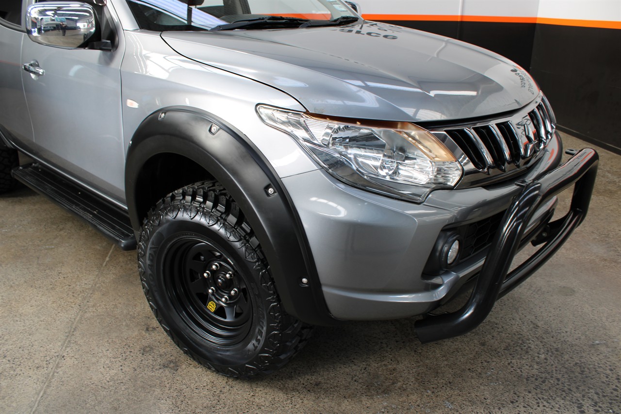 2017 Mitsubishi Triton