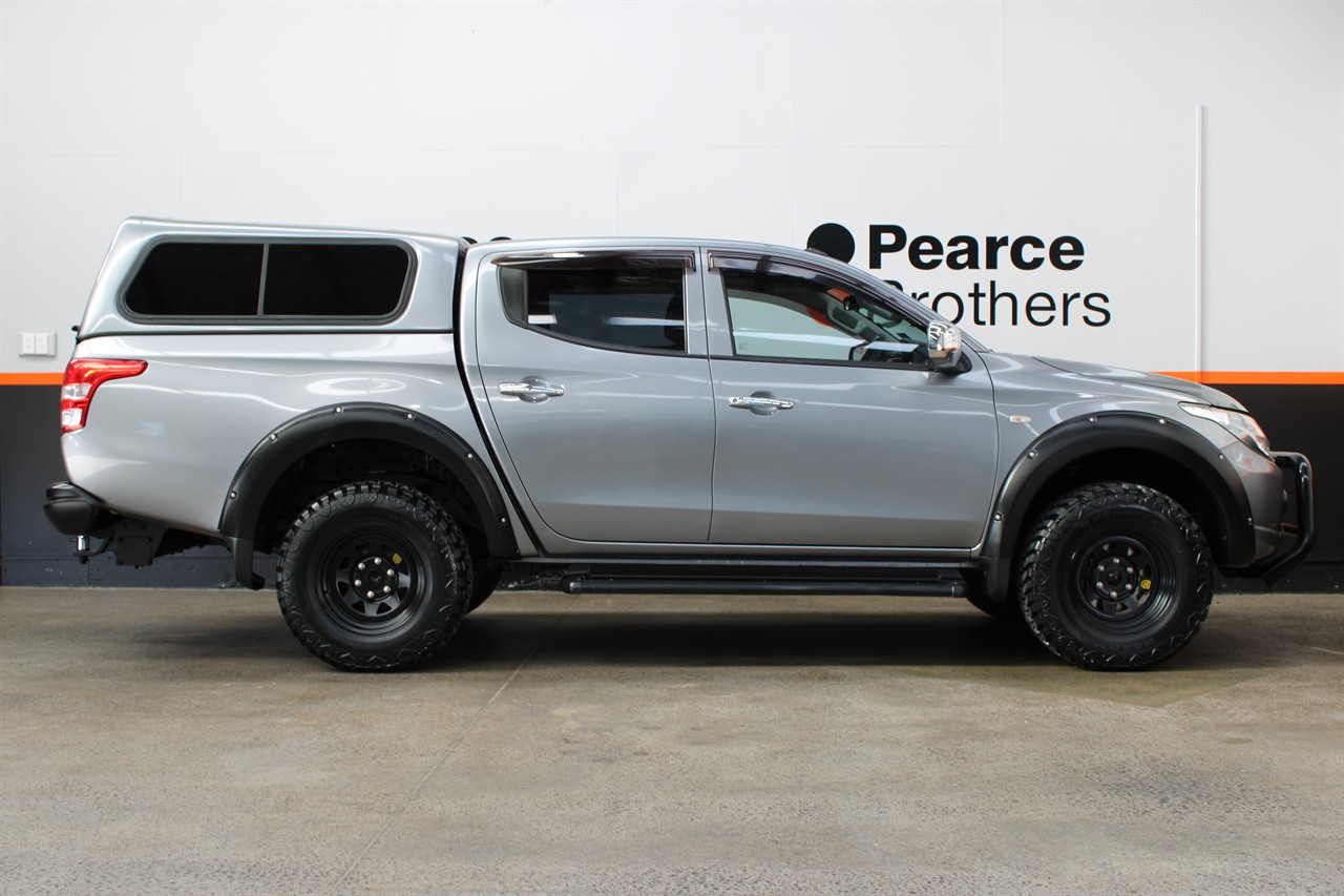 2017 Mitsubishi Triton