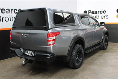 2017 Mitsubishi Triton - Thumbnail