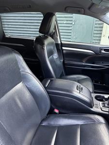 2018 Toyota Highlander - Thumbnail