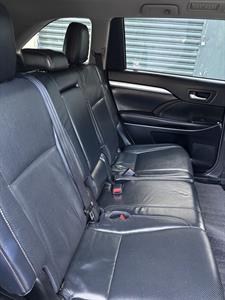 2018 Toyota Highlander - Thumbnail