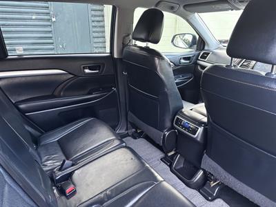 2018 Toyota Highlander - Thumbnail
