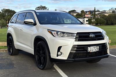 2018 Toyota Highlander - Thumbnail