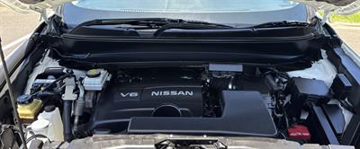 2018 Nissan Pathfinder - Thumbnail