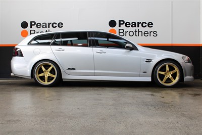 2008 Holden COMMODORE - Thumbnail