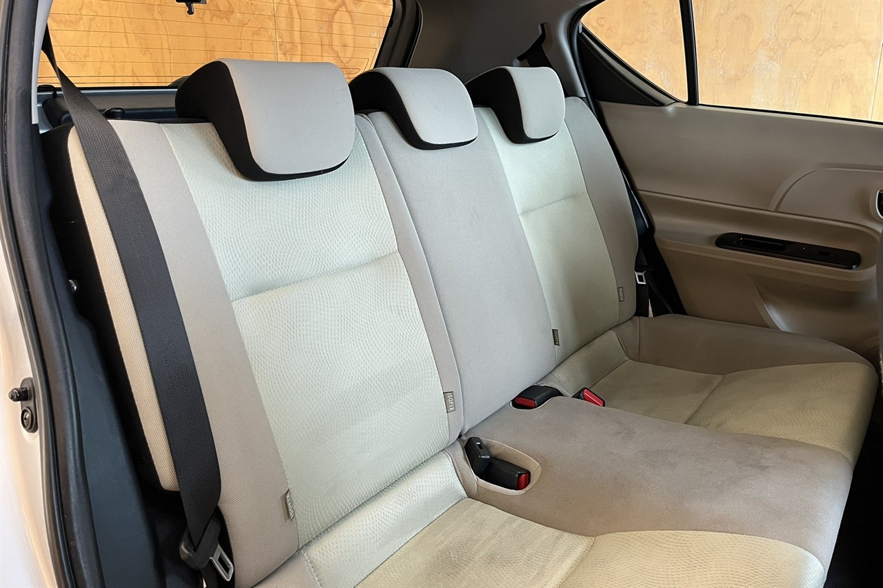 2014 Toyota Aqua