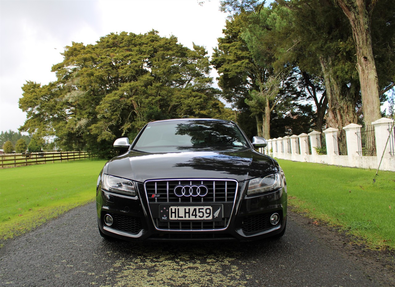 2009 Audi S5