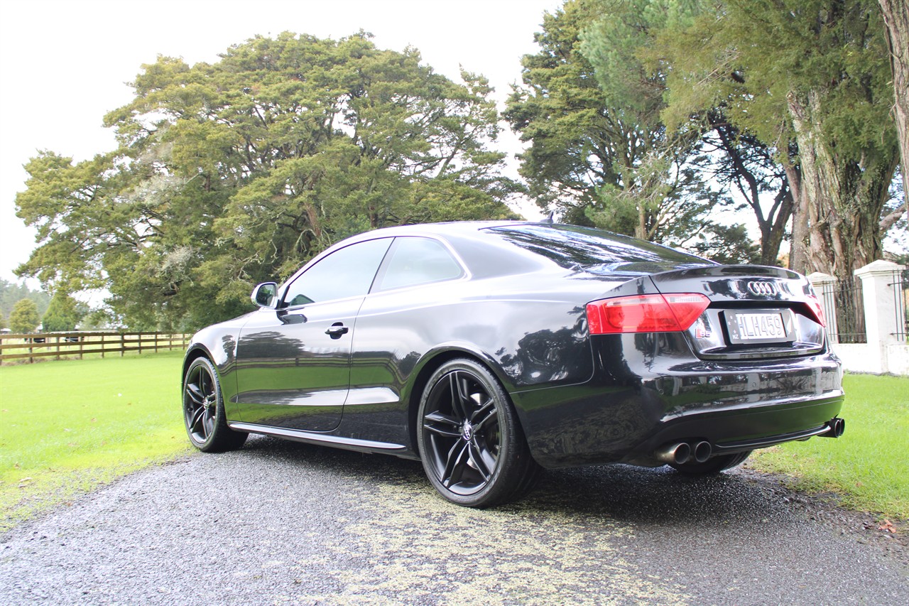 2009 Audi S5