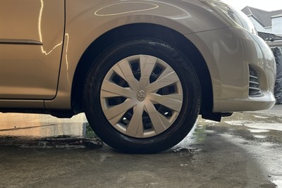 2013 Toyota Corolla - Thumbnail