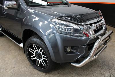 2016 Isuzu D-Max - Thumbnail