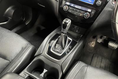 2017 Nissan X-Trail - Thumbnail