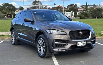 2017 Jaguar F-Pace - Thumbnail