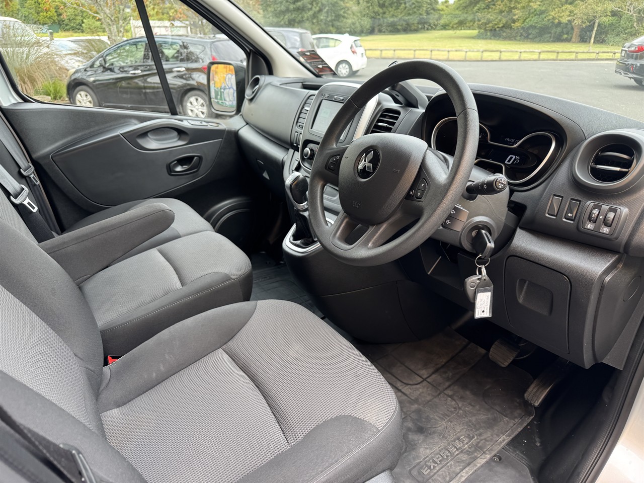 2022 Mitsubishi Express