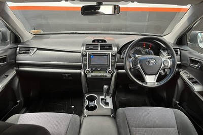 2012 Toyota Camry - Thumbnail