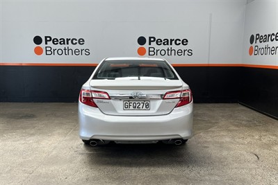 2012 Toyota Camry - Thumbnail