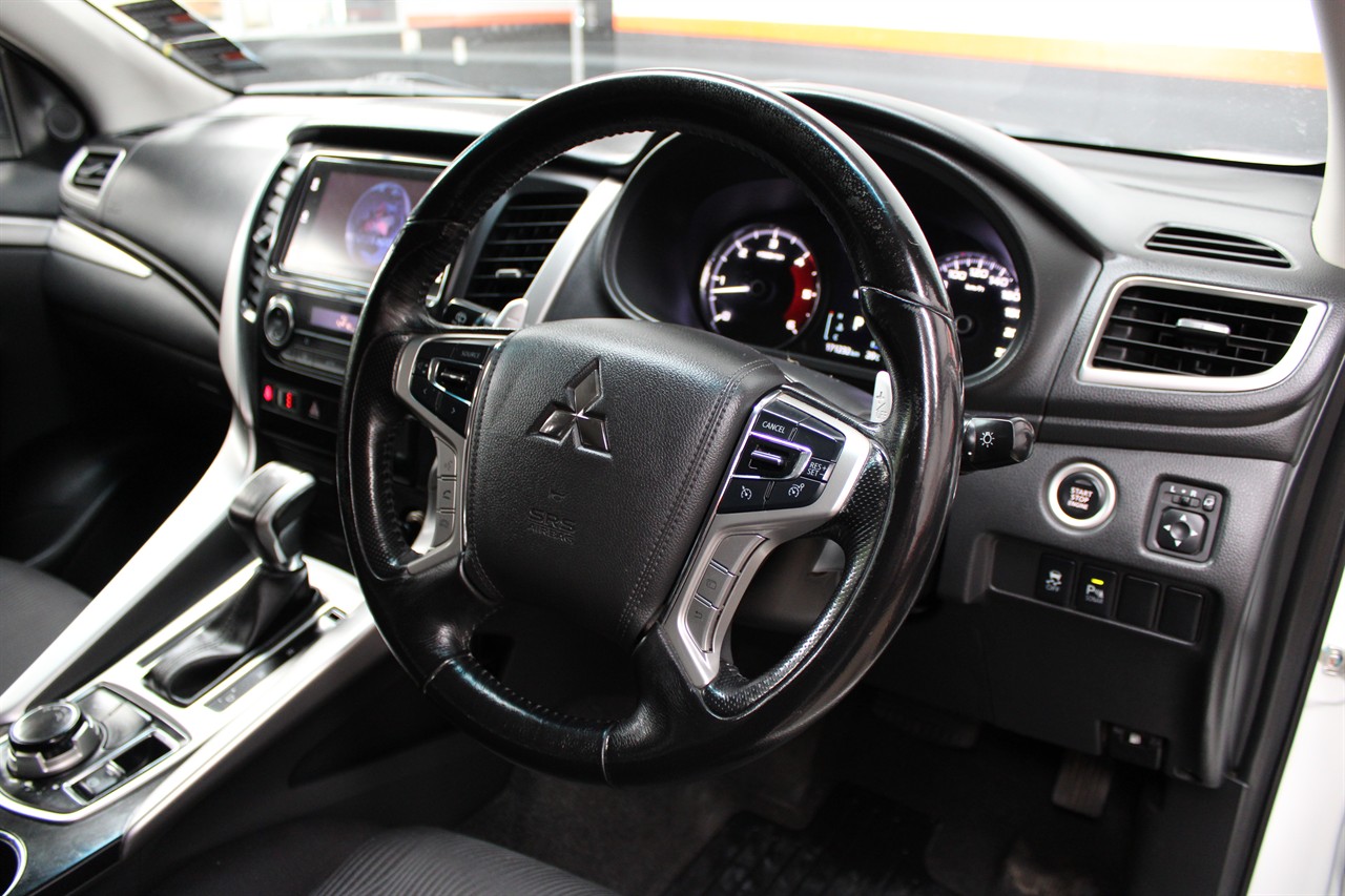 2016 Mitsubishi Pajero Sport