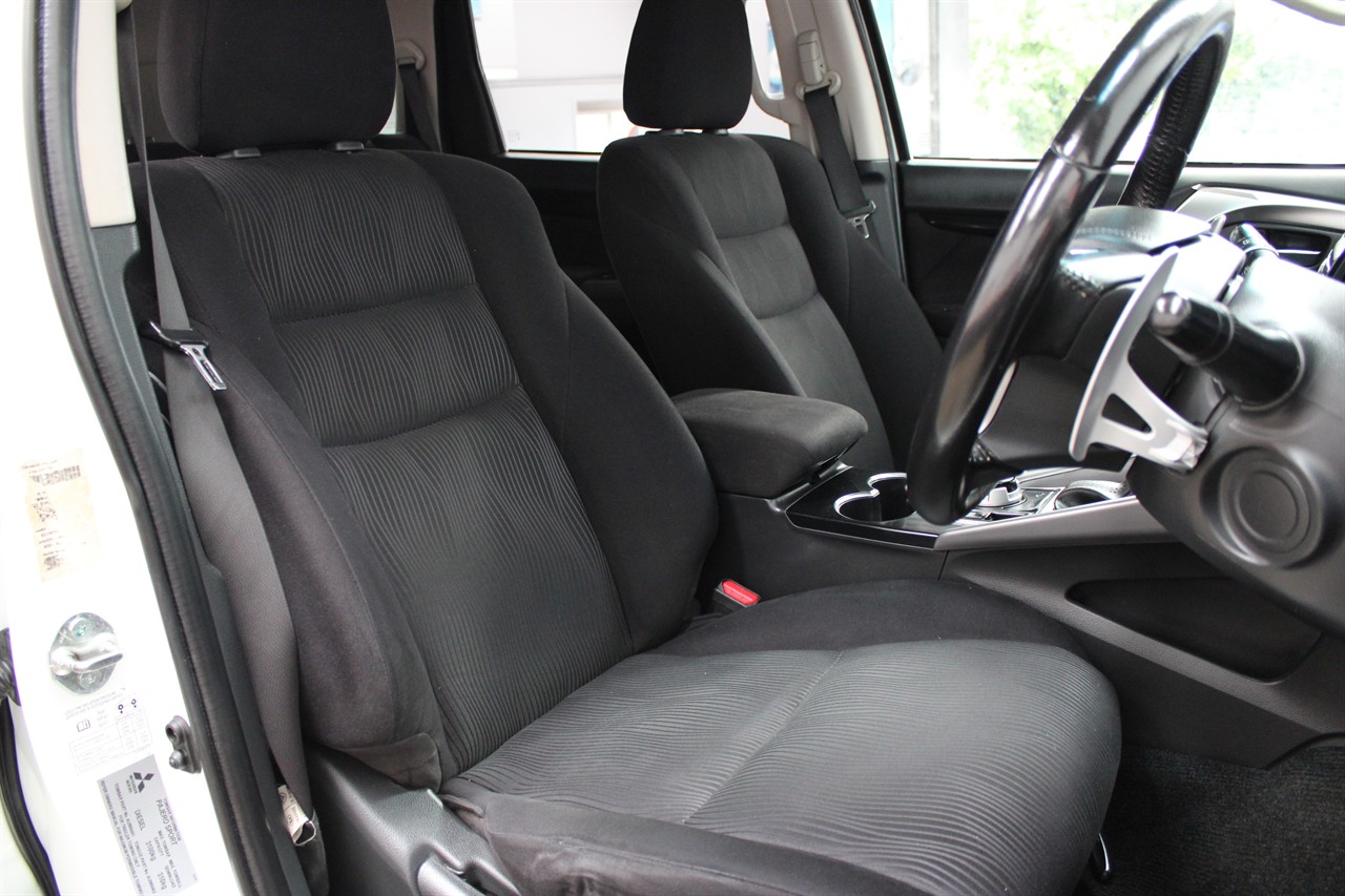 2016 Mitsubishi Pajero Sport