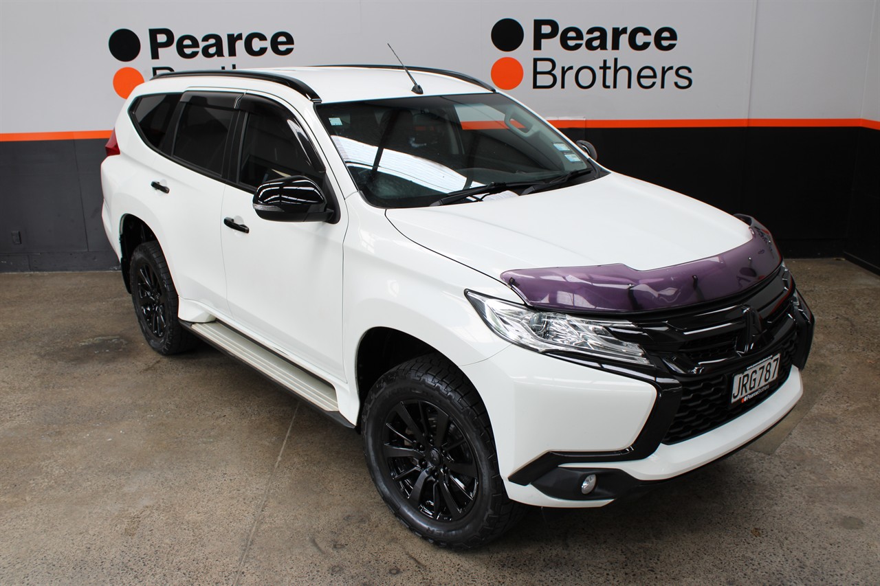 2016 Mitsubishi Pajero Sport