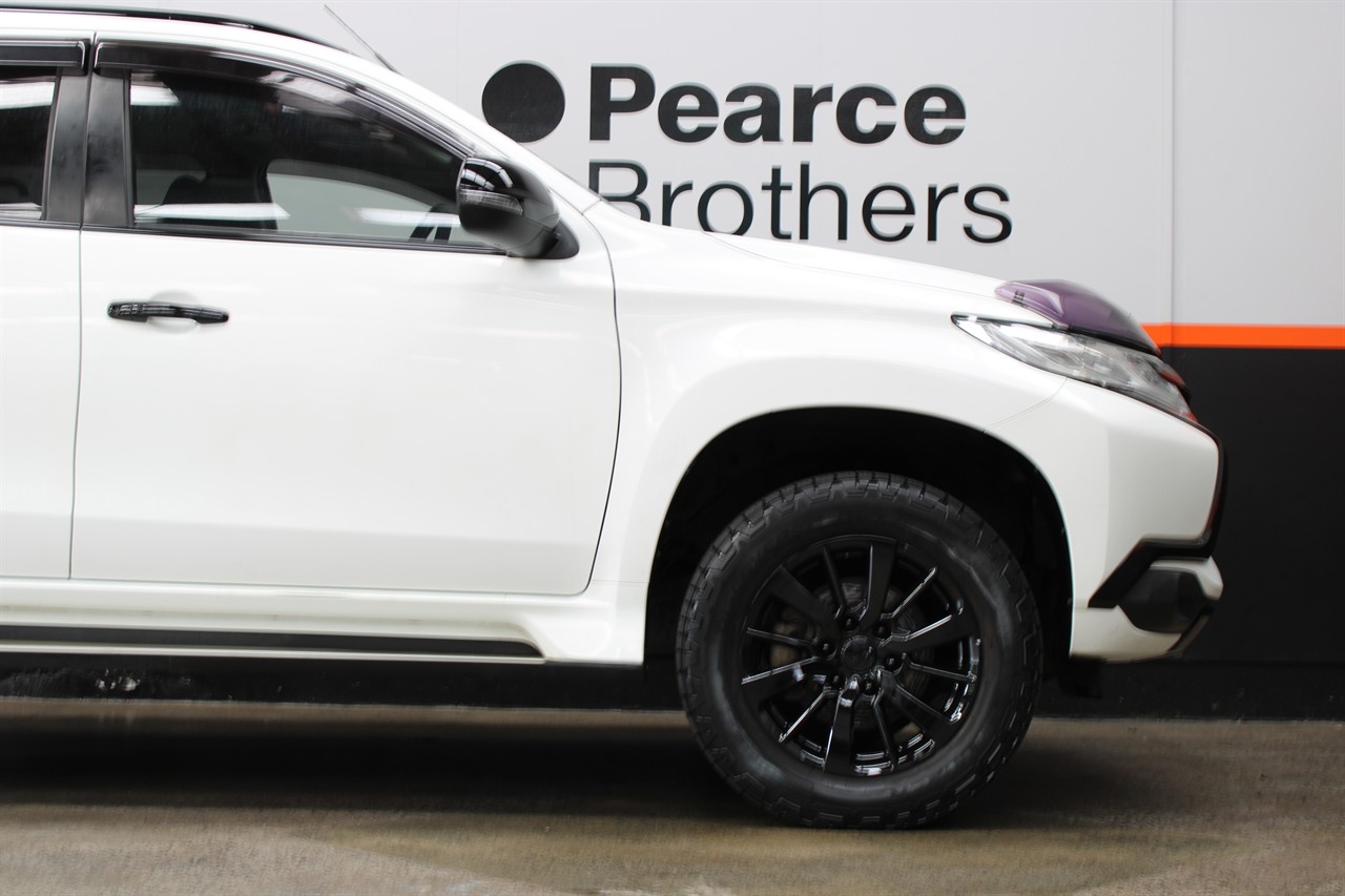 2016 Mitsubishi Pajero Sport