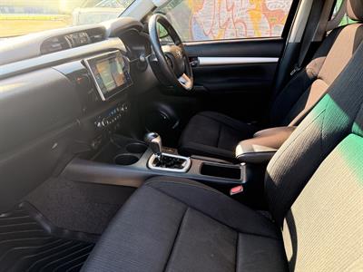 2020 Toyota Hilux - Thumbnail
