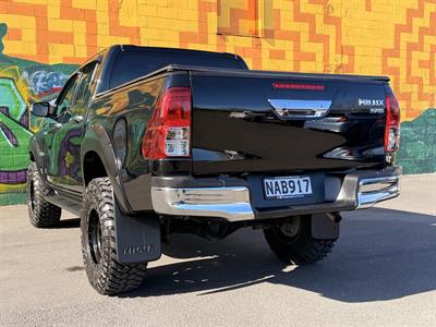 2020 Toyota Hilux - Thumbnail