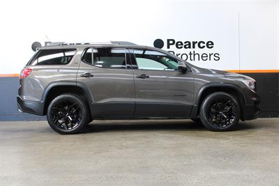 2019 Holden Acadia - Thumbnail