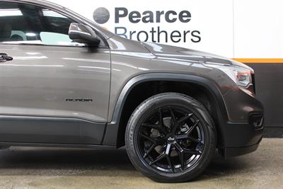 2019 Holden Acadia - Thumbnail