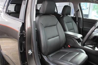 2019 Holden Acadia - Thumbnail