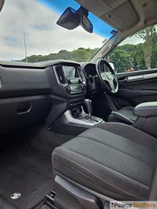 2017 Holden Colorado - Thumbnail