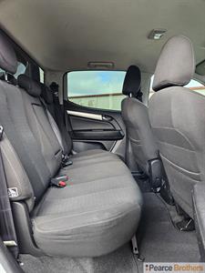 2017 Holden Colorado - Thumbnail