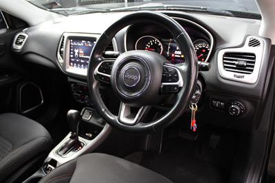 2018 Jeep Compass - Thumbnail