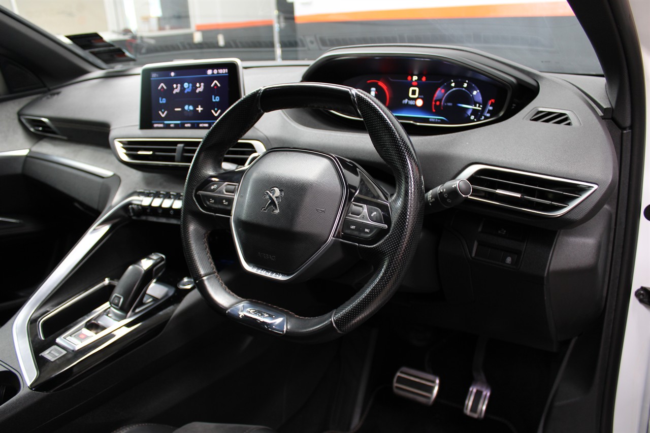 2018 Peugeot 5008