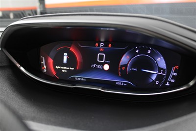 2018 Peugeot 5008 - Thumbnail