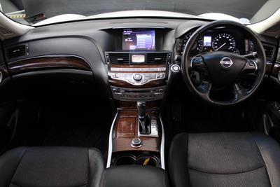 2010 Nissan Fuga - Thumbnail