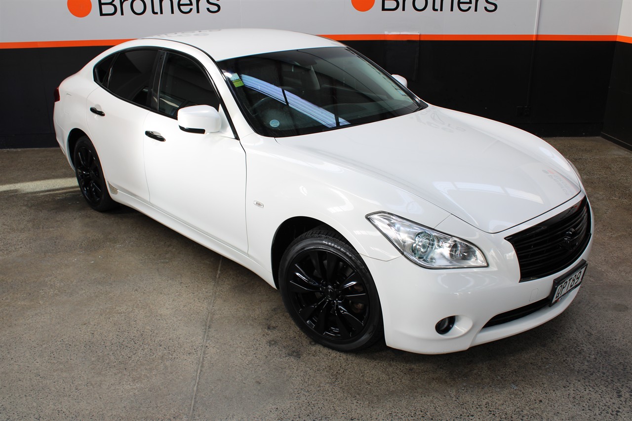 2010 Nissan Fuga