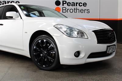 2010 Nissan Fuga - Thumbnail