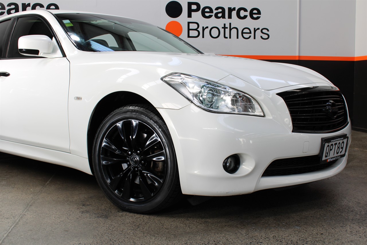 2010 Nissan Fuga