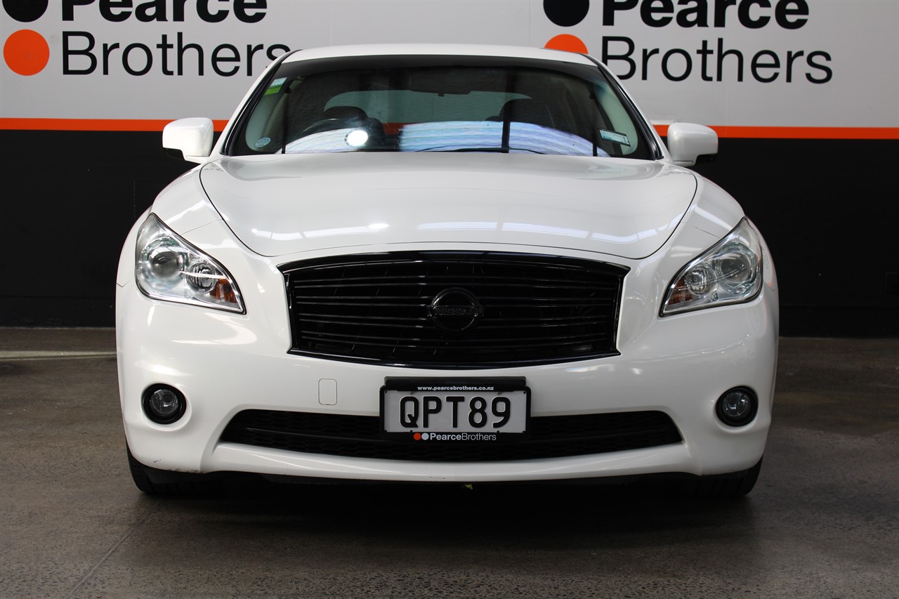2010 Nissan Fuga