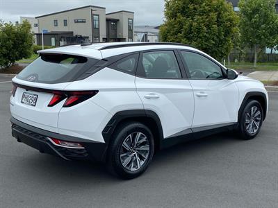 2022 Hyundai TUCSON - Thumbnail