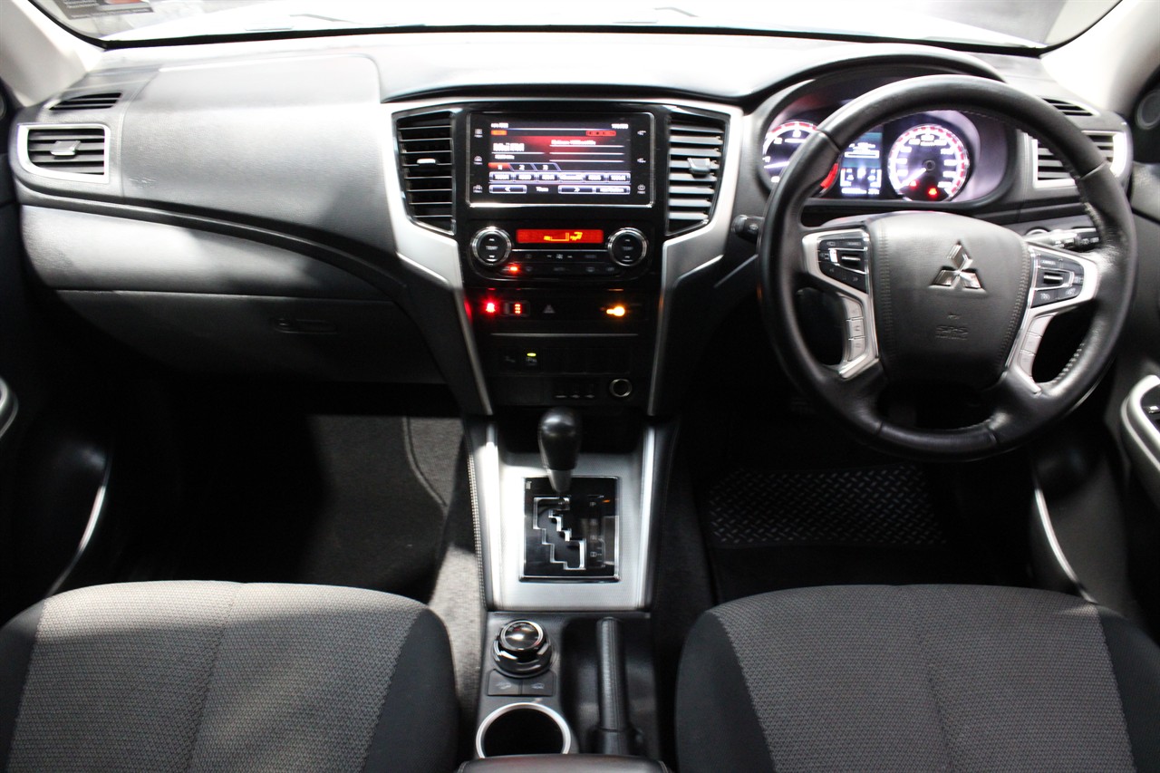 2022 Mitsubishi Triton